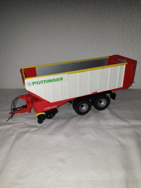 Pöttinger Ladewagen